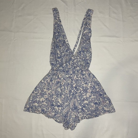 Free People Delfonic Flirty Paisley Romper Size 4 Blue Cross Back Straps Lined - Picture 2 of 12